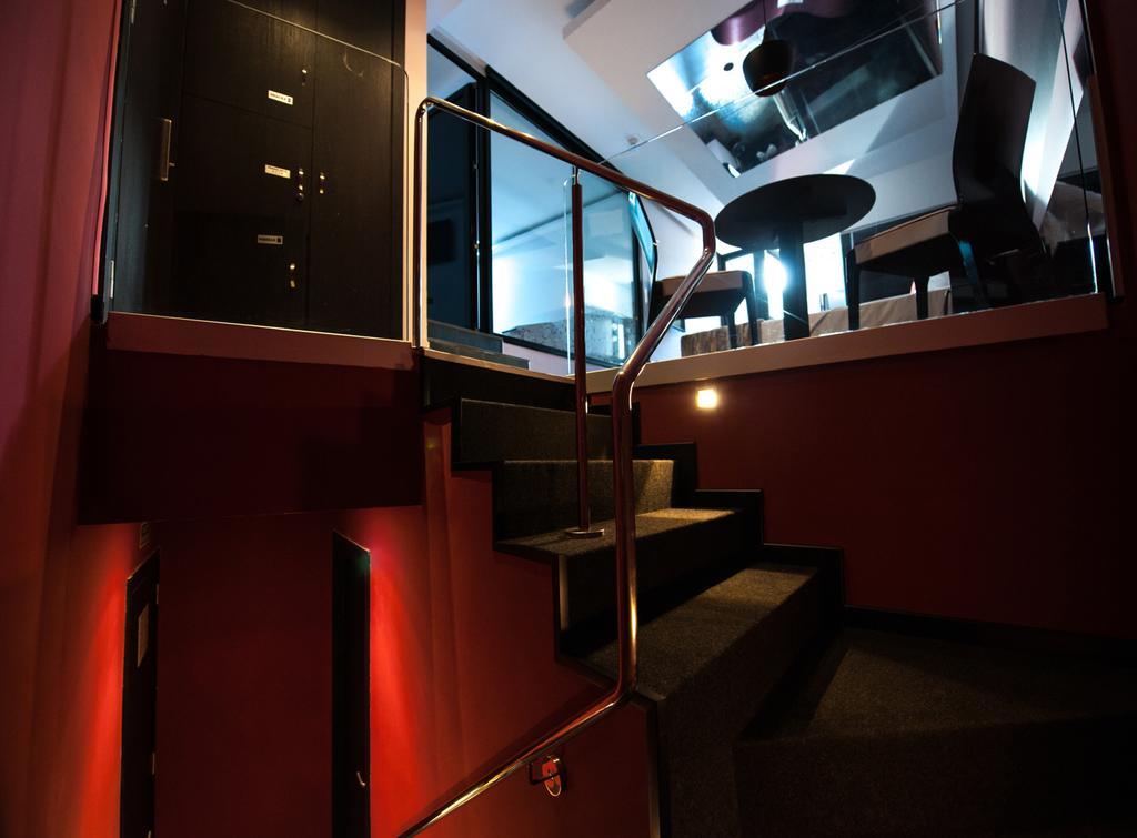 Hotel Loob Madrid (Adults Only) Torrejón de Ardoz Dış mekan fotoğraf