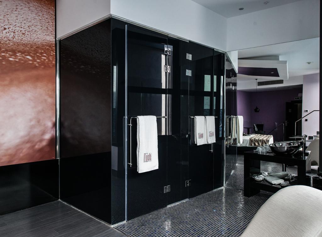 Hotel Loob Madrid (Adults Only) Torrejón de Ardoz Oda fotoğraf