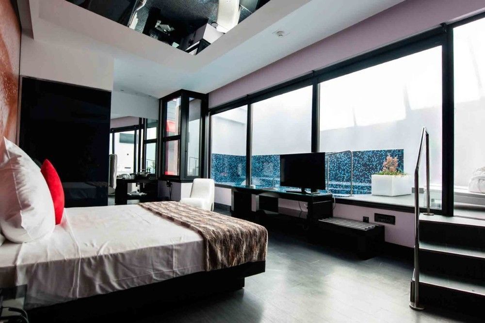 Hotel Loob Madrid (Adults Only) Torrejón de Ardoz Dış mekan fotoğraf