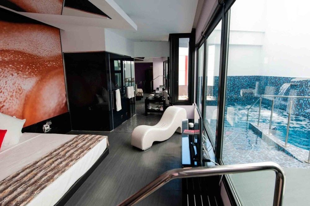 Hotel Loob Madrid (Adults Only) Torrejón de Ardoz Dış mekan fotoğraf