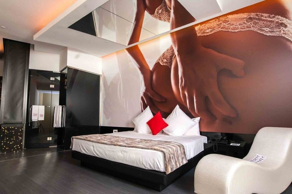 Hotel Loob Madrid (Adults Only) Torrejón de Ardoz Dış mekan fotoğraf